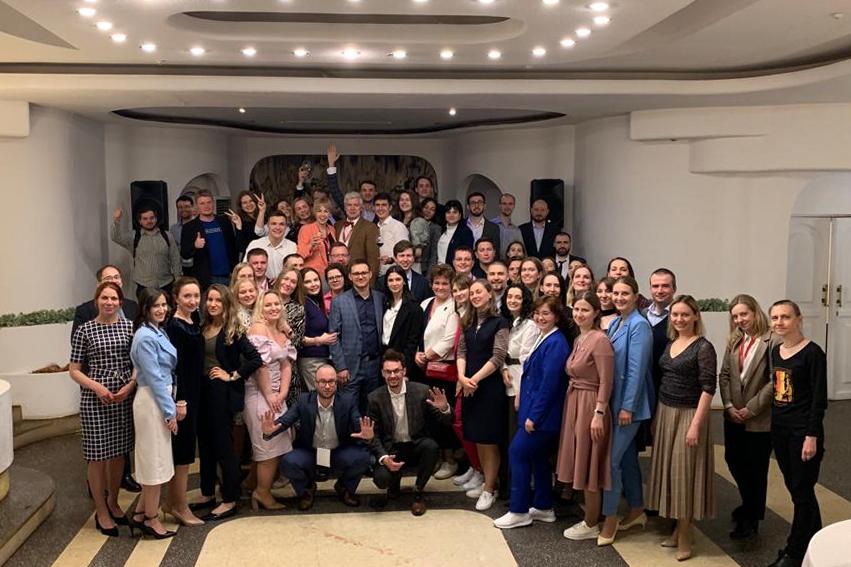 45c4653a-ecf9-4f4c_0