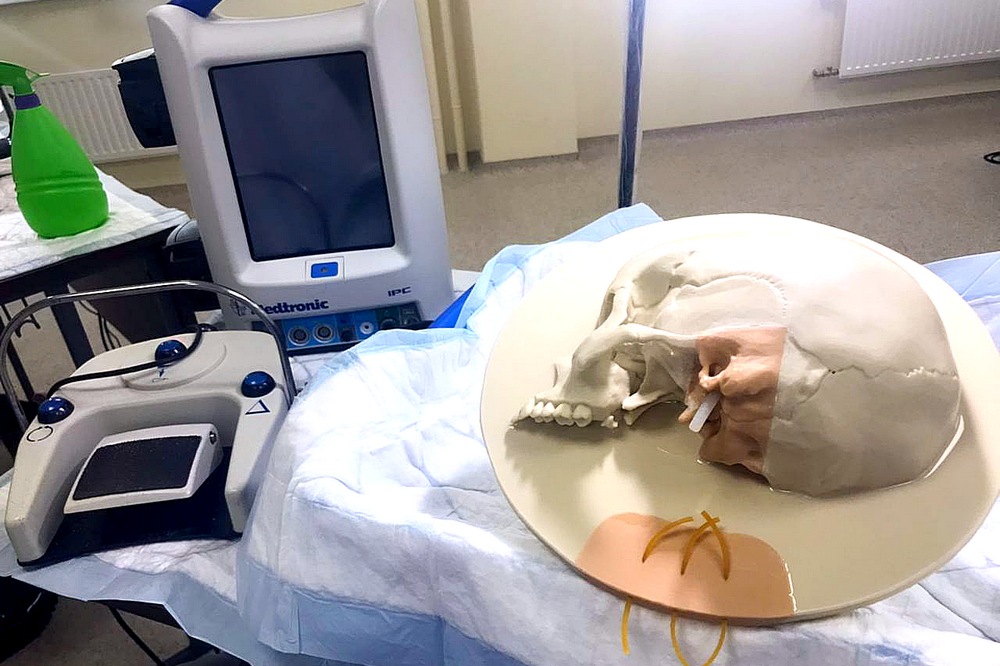 helloquence-OQMZwNd3ThU_0