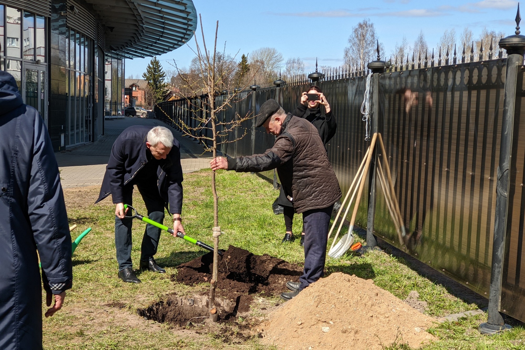 PXL_20220430_084052511_0