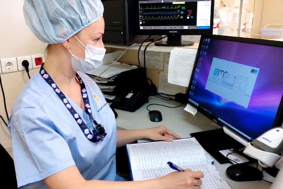 jacqueline-kelly-PeUJyoylfe4_0