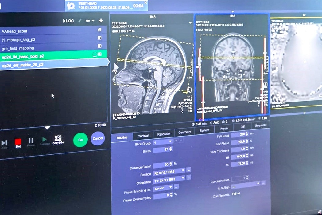 sarah-shaffer-O3gOgPB4sRU_0