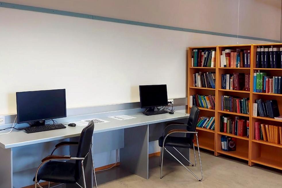 jacqueline-kelly-PeUJyoylfe4_0