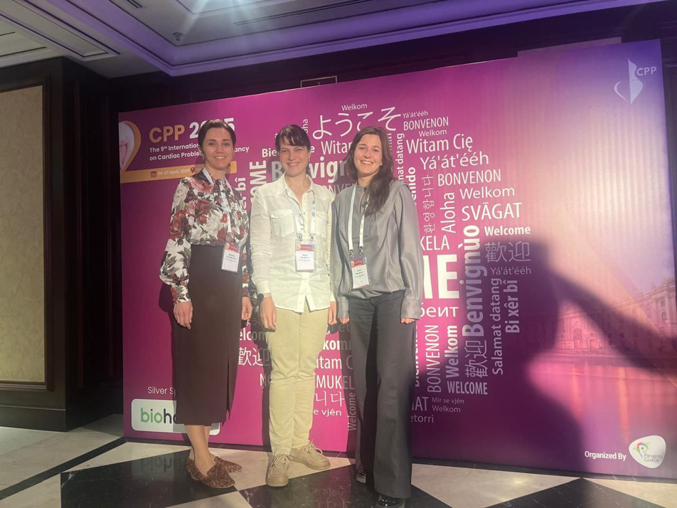 sarah-shaffer-O3gOgPB4sRU_0